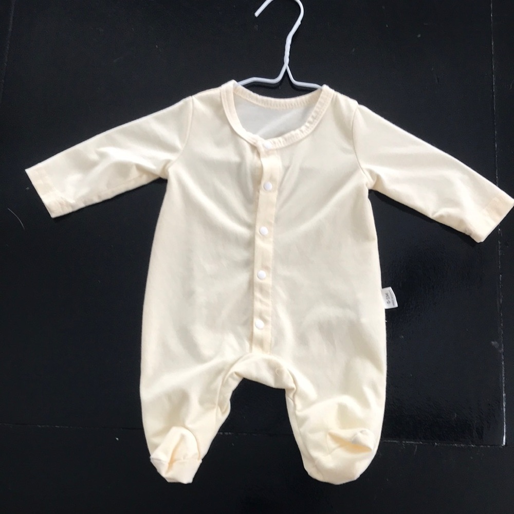 Unbranded Cream Baby Footed Romper Pajama